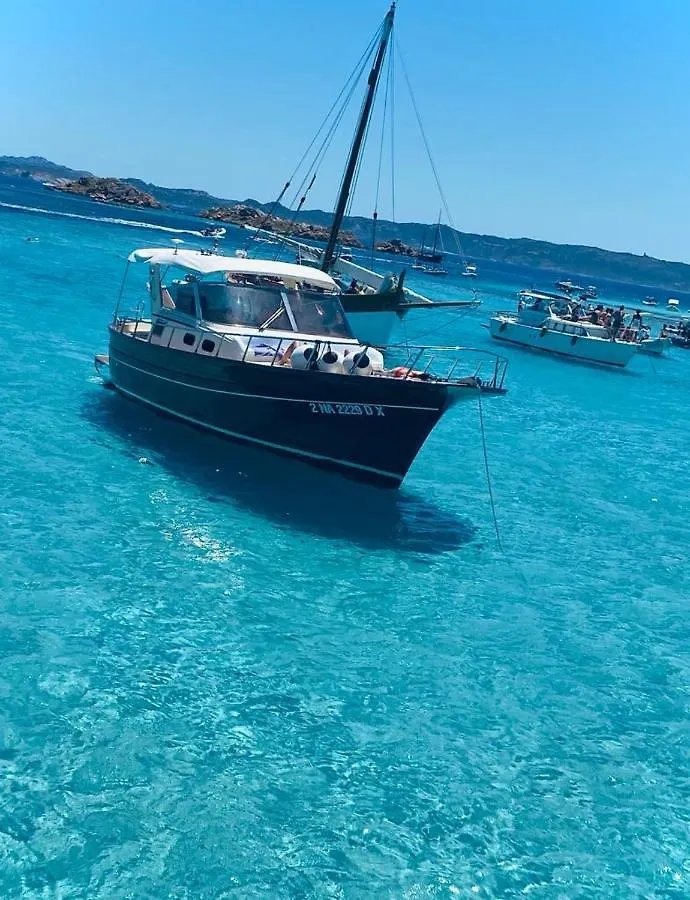 Botel Hotel Night On Board La Maddalena